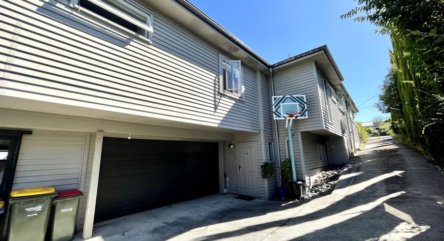  at 11 Fifeshire Street, Belmont, Auckland