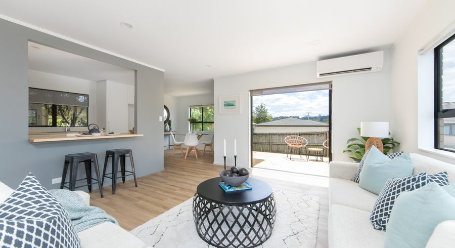  at 94 Beach Haven Road, Beach Haven, Auckland