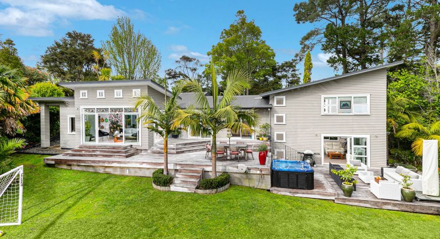  at 40 Greenhithe Road, Greenhithe, Auckland