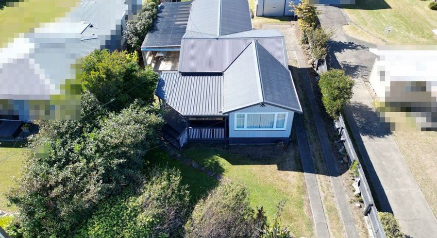  at 4 Andresen Street, Foxton Beach, Foxton