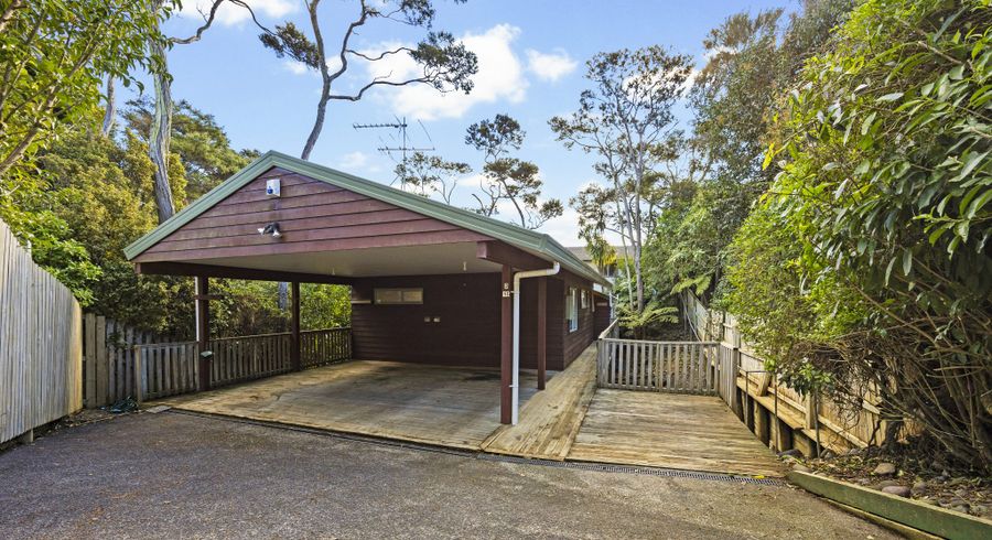  at 2/15 Contessa Drive, Glenfield, North Shore City, Auckland