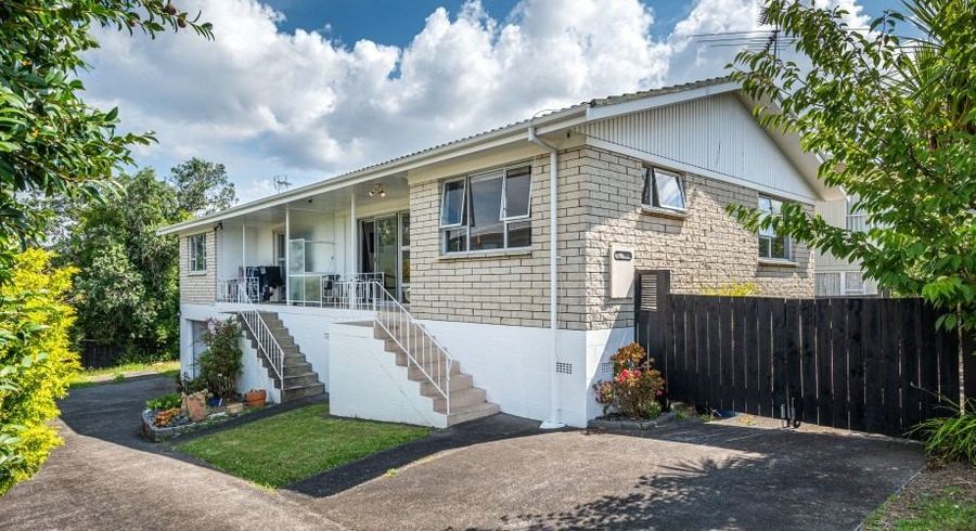  at 1/23 Taitua Drive, Te Atatū South, Auckland