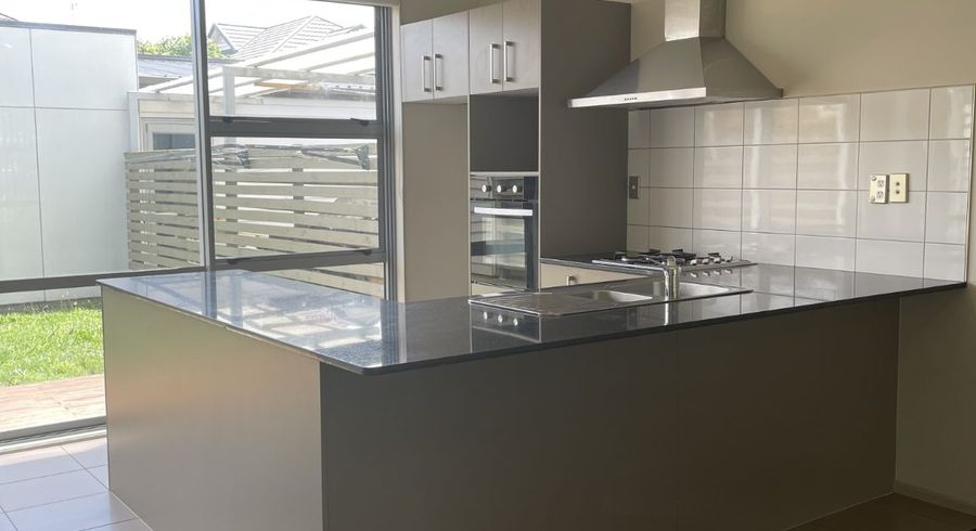  at 18 Kauri Drive, Takanini, Papakura, Auckland