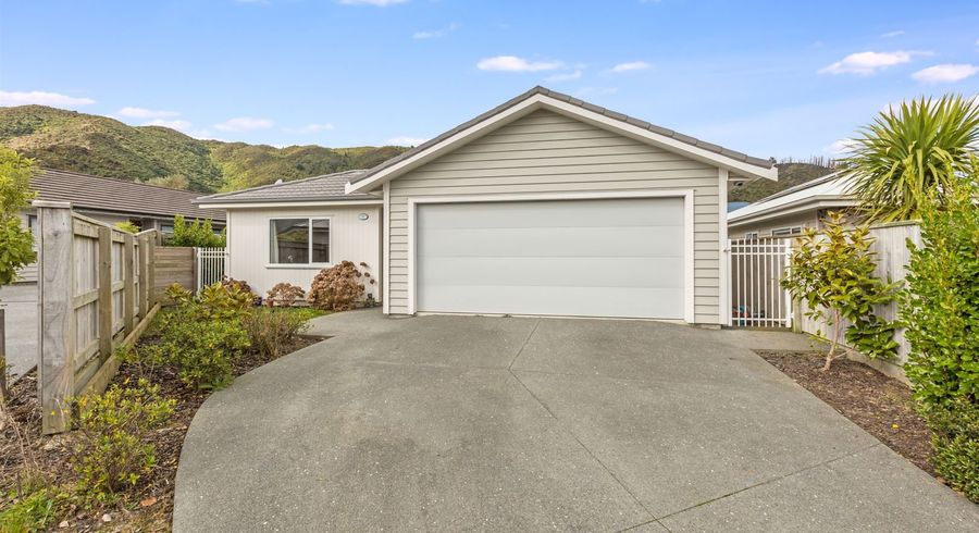  at 31 Henrietta Maxwell Grove, Wainuiomata, Lower Hutt