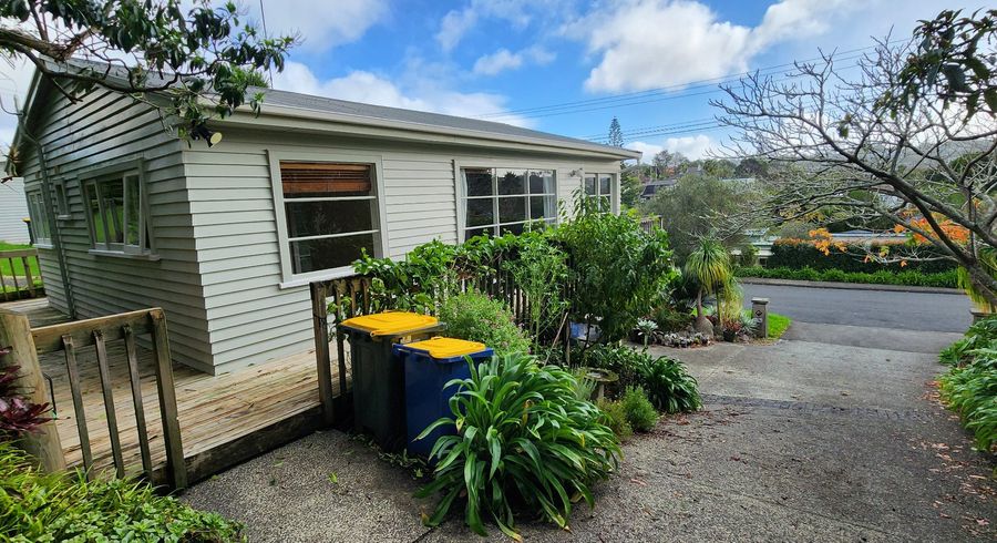  at 38a Newhaven Terrace, Mairangi Bay, North Shore City, Auckland