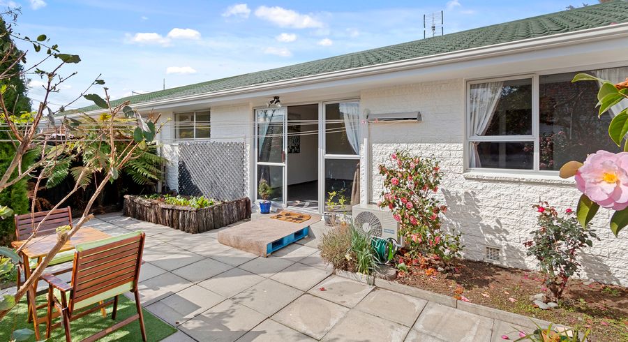  at 2/30 Garvins Road, Hornby, Christchurch