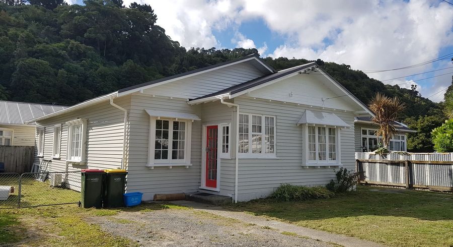  at 61 Owen Street, Belmont, Lower Hutt