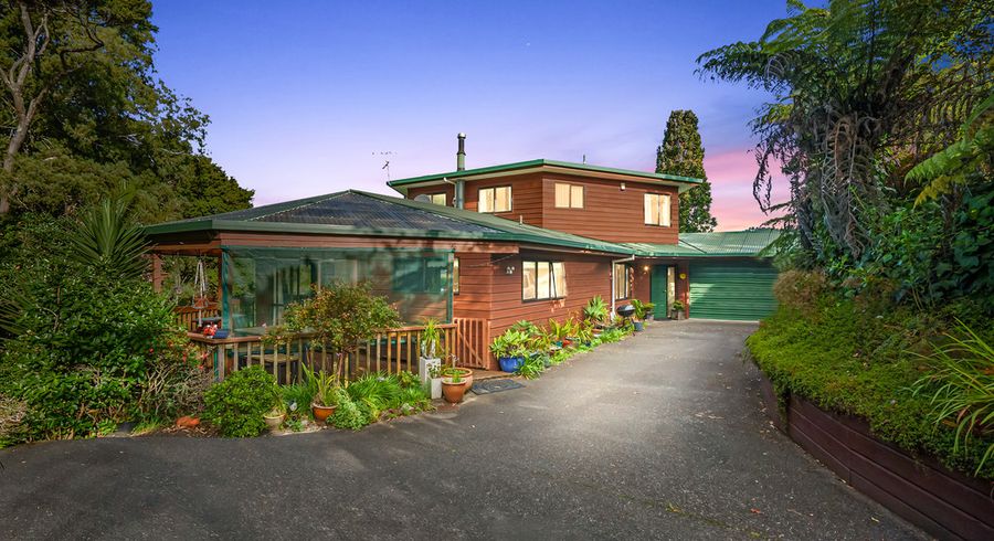  at 268 Forest Hill Road, Waiatarua, Auckland