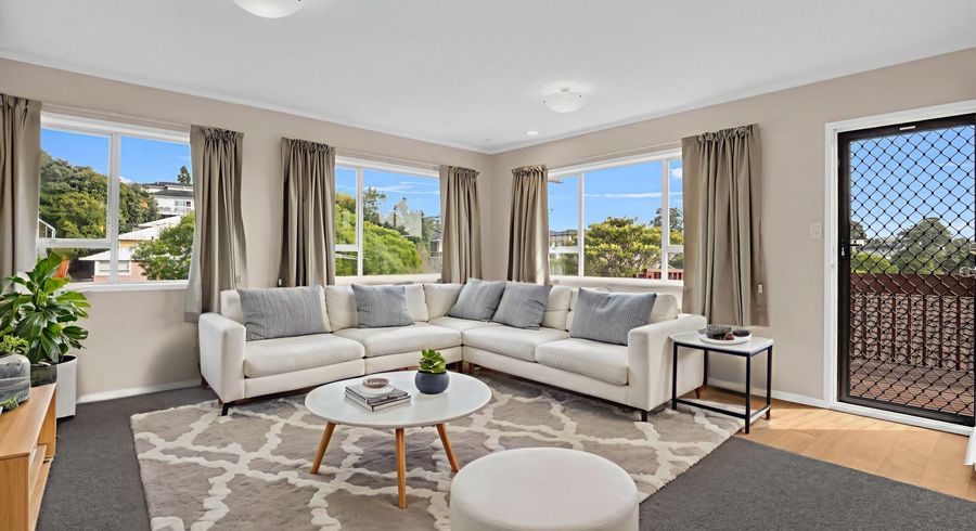  at 2/30 Simkin Avenue, Saint Johns, Auckland City, Auckland