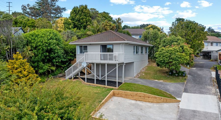  at 1/23 Santiago Crescent, Unsworth Heights, Auckland