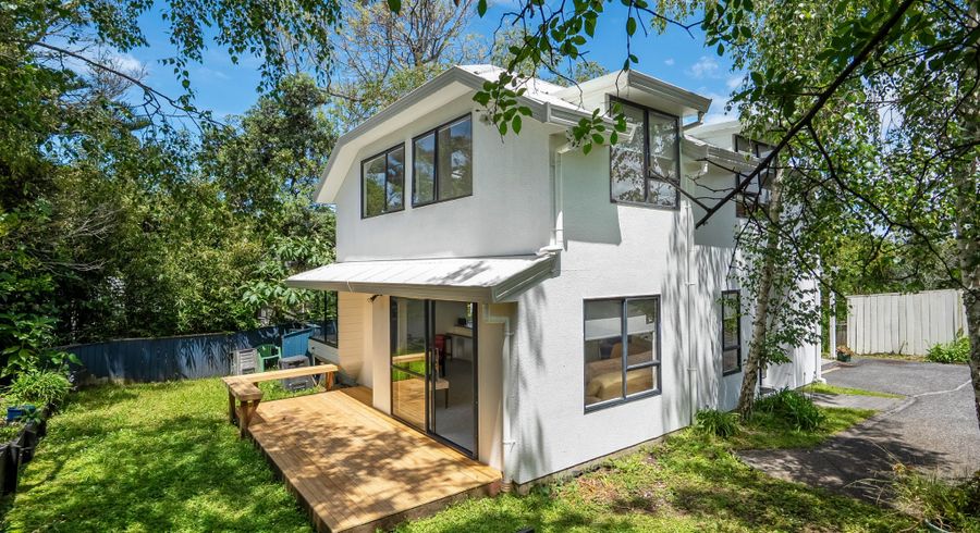  at 27C Sunnynook Road, Sunnynook, North Shore City, Auckland