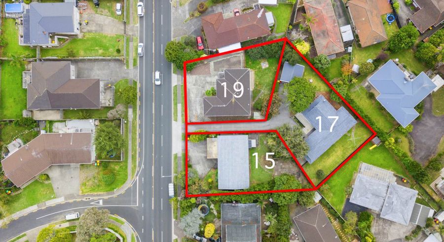  at 17 Glenmore Road, Sunnyhills, Auckland