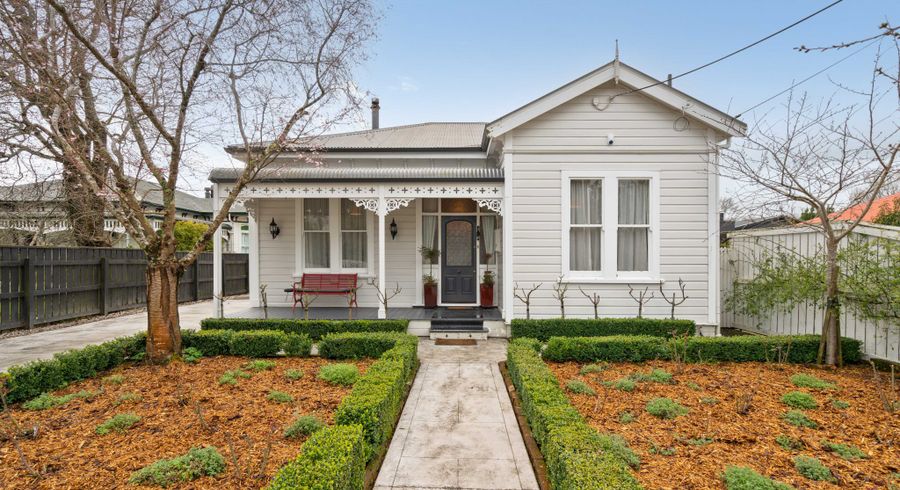  at 76 Essex Street, Masterton