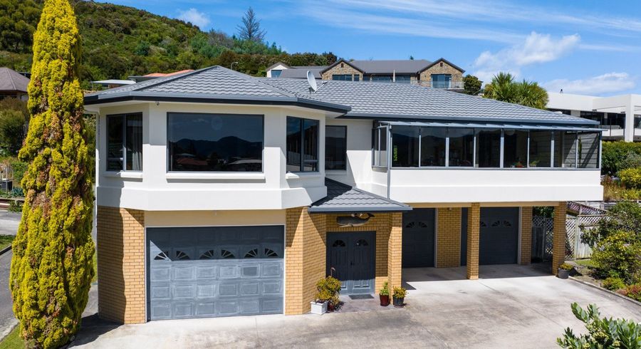  at 13 Rimu Terrace, Waikawa, Picton