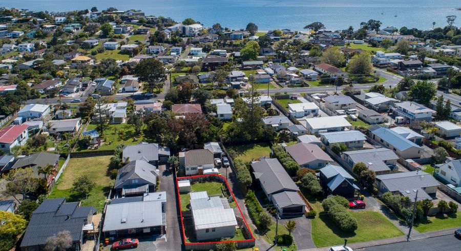  at 30 Holiday Road, Stanmore Bay, Whangaparaoa