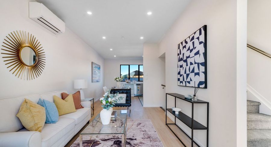  at 3/32 Tiraumea Drive, Pakuranga, Manukau City, Auckland