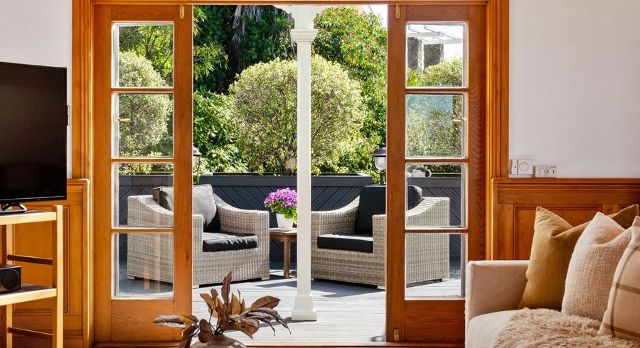  at 18 Sealy Road, Bluff Hill, Napier, Hawke's Bay