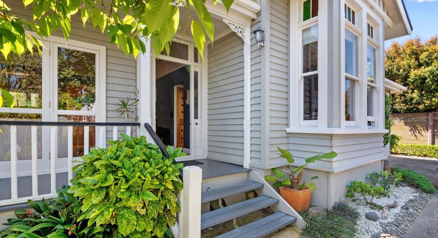  at 20 Norwood Road, Bayswater, North Shore City, Auckland