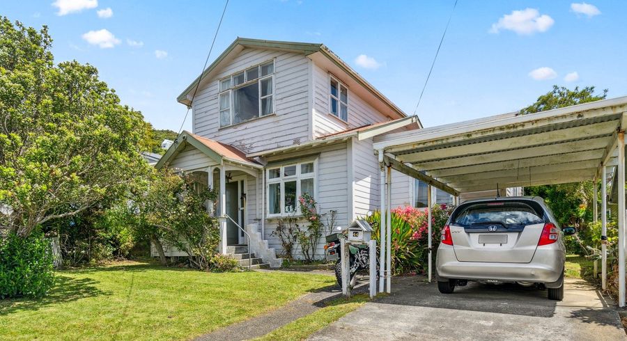  at 44 Kano Street, Karori, Wellington