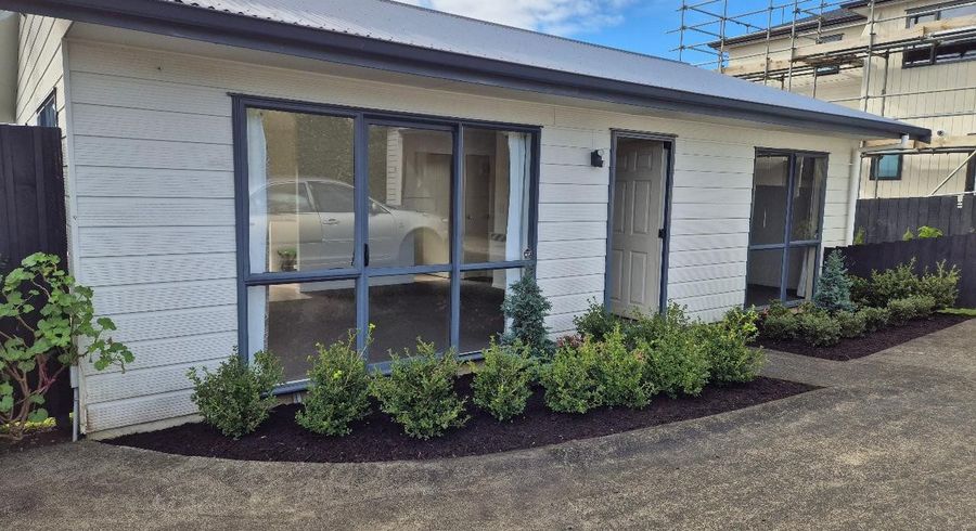  at 42A Beaumonts Way, Manurewa, Manukau City, Auckland
