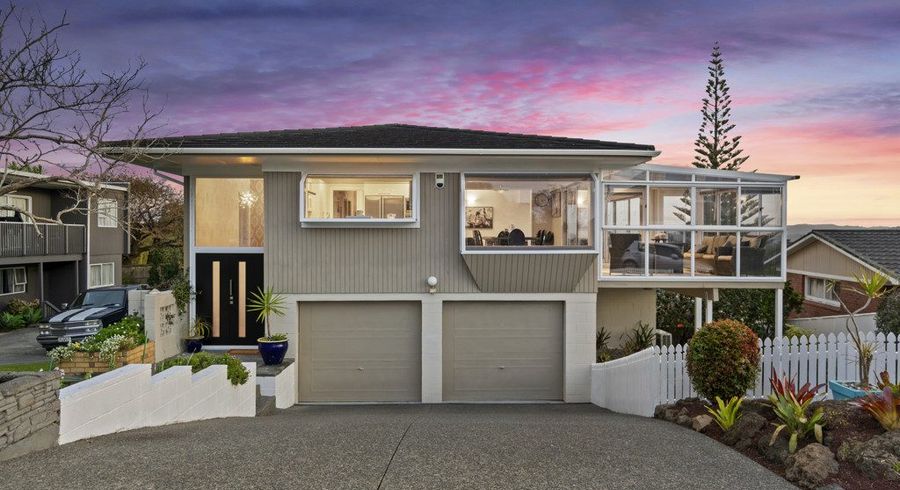  at 20 Katavich Place, Mount Roskill, Auckland