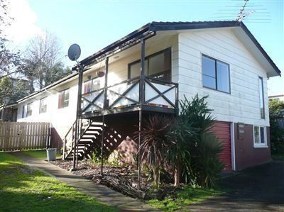  at 1/21 Capricorn Place, Browns Bay, Auckland
