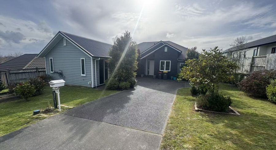  at 5 Longbow Terrace, Flagstaff, Hamilton, Waikato