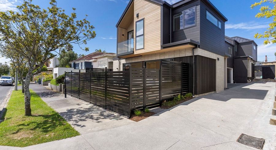  at 11 Winsomere Crescent, Westmere, Auckland City, Auckland