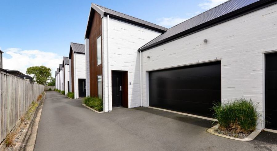  at 2/22 Campbell Street, Frankton, Hamilton, Waikato