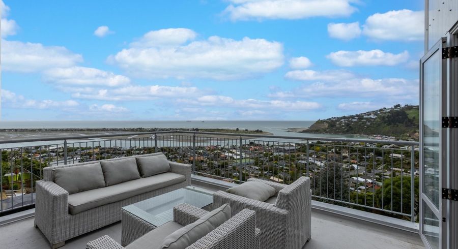  at 16  Glendevere Terrace, Redcliffs, Christchurch City, Canterbury
