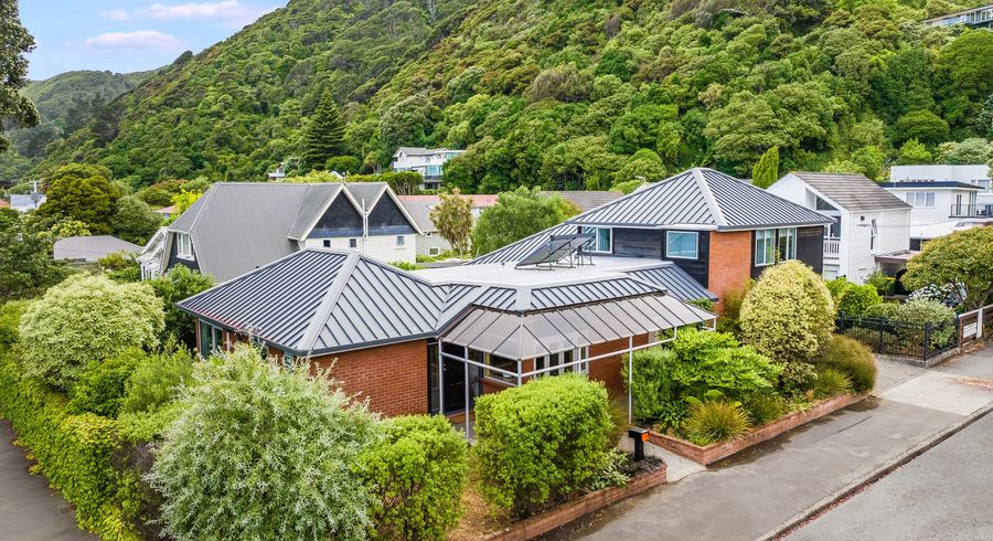  at 383 Muritai Road, Eastbourne, Lower Hutt