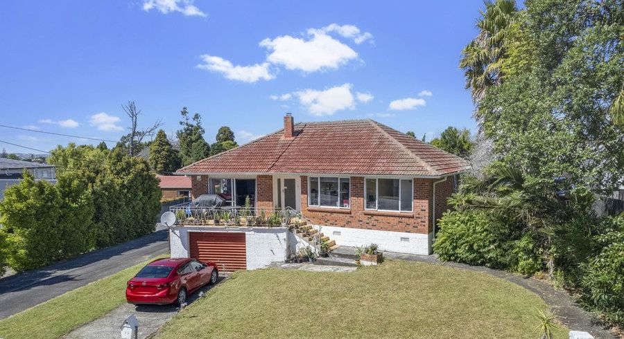  at 23 Tirimoana Road, Te Atatu South, Waitakere City, Auckland