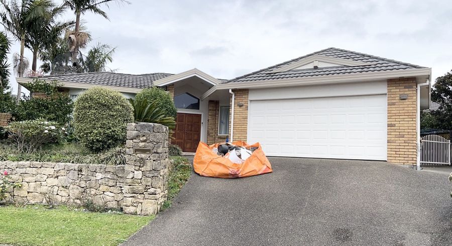  at 9 Orohena Close, Northpark, Manukau City, Auckland