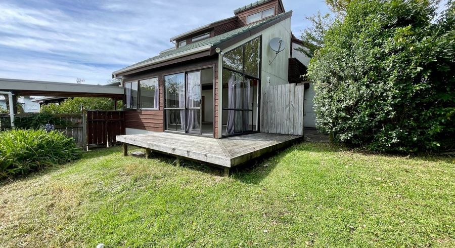  at 1/10 John Shaw Drive, Saint Johns, Auckland City, Auckland