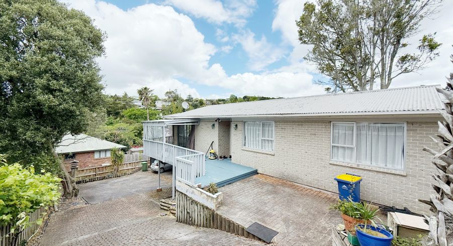  at 91 Mountbatten Avenue, Hillcrest, North Shore City, Auckland