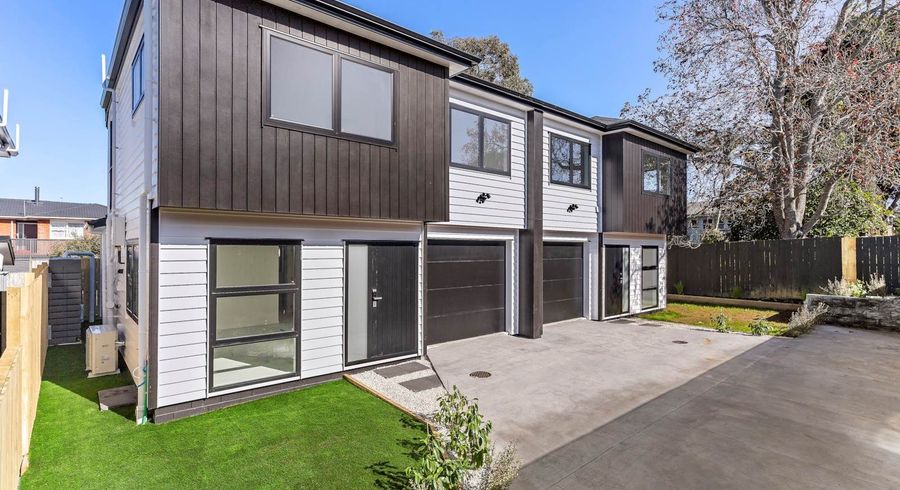  at 21C Borrowdace Avenue, Botany Downs, Manukau City, Auckland
