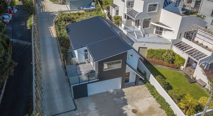  at 34 Paremata Crescent, Paremata, Porirua