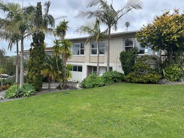  at 48A Richards Avenue, Forrest Hill, North Shore City, Auckland