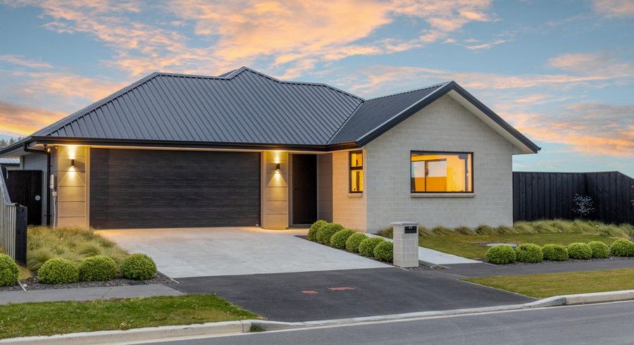  at 25 Accrington Drive, Marshland, Christchurch City, Canterbury