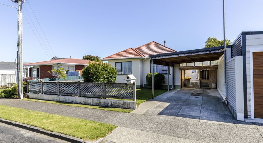  at 5 Seddon Street, Westown, New Plymouth, Taranaki