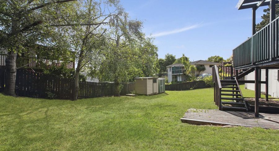  at 15 Panzic Place, Glen Eden, Waitakere City, Auckland