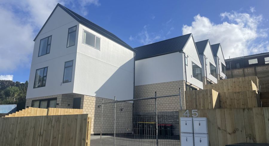  at 4/45 Greenvalley Rise, Glenfield, North Shore City, Auckland