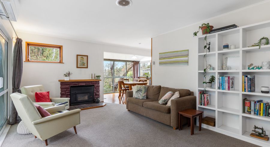  at 16 Aplin Place, Birkdale, Auckland
