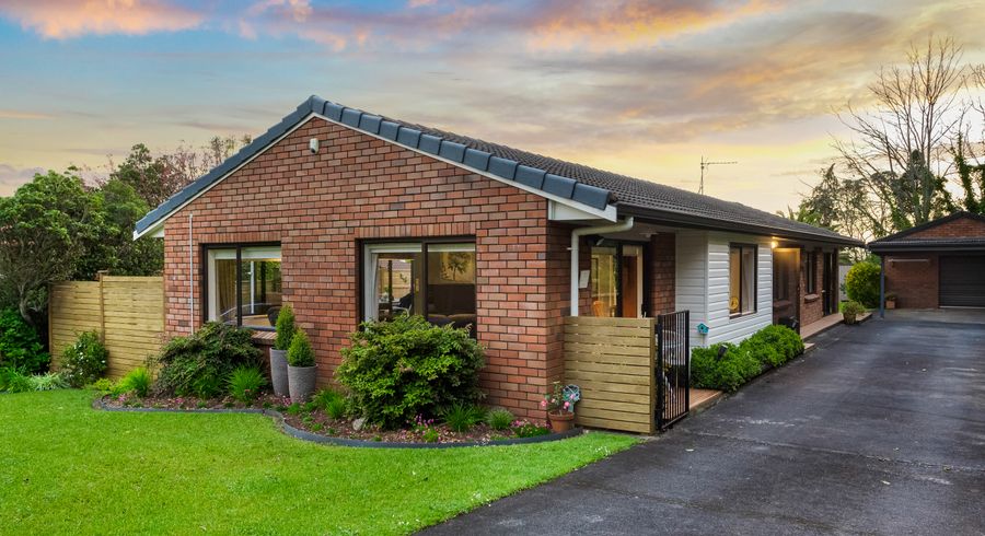  at 3 Redmount Place, Red Hill, Papakura