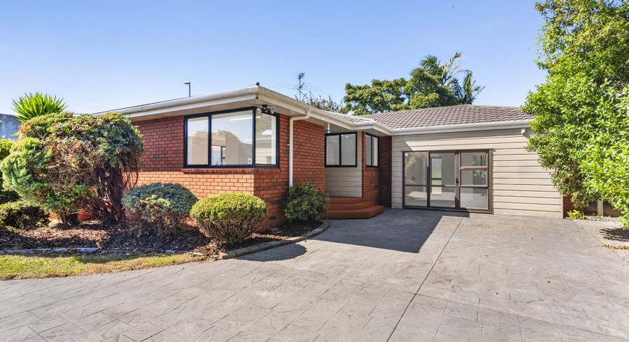  at 183B Walter Strevens Drive, Conifer Grove, Takanini