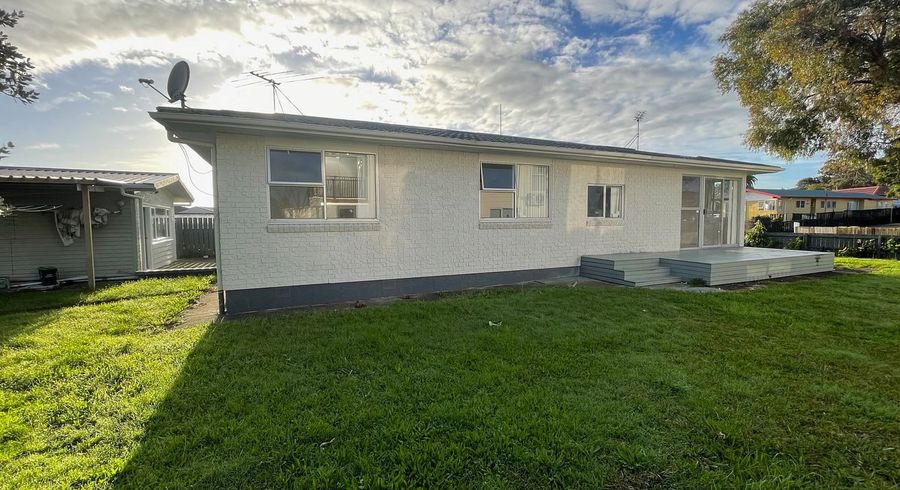  at 18 Orly Avenue, Mangere, Manukau City, Auckland