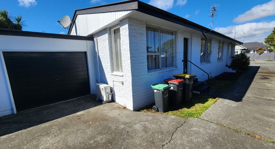  at 2/11 Laurence Street, Waltham, Christchurch City, Canterbury