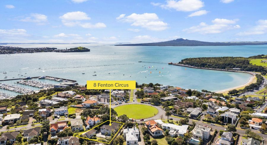  at 8 Fenton Circus, Orakei, Auckland