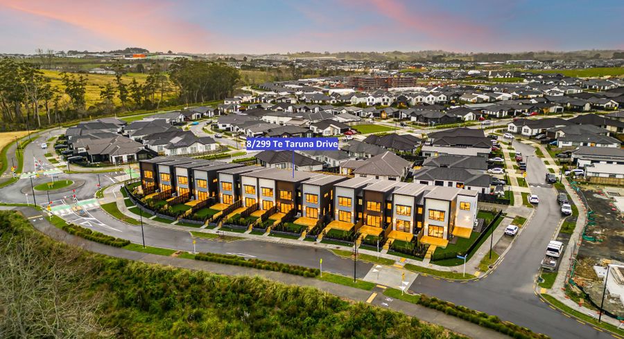  at 8/299 Te Taruna Drive, Milldale, Rodney, Auckland
