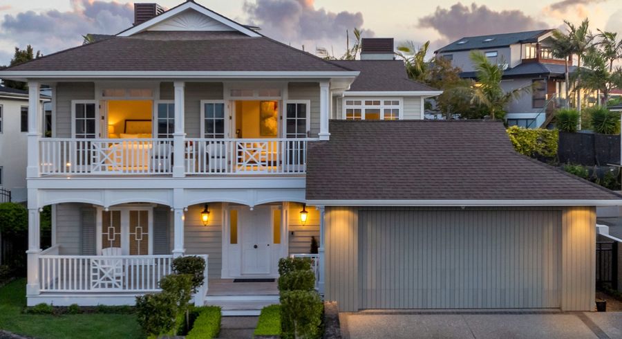  at 18 Compass Point Way, Half Moon Bay, Auckland
